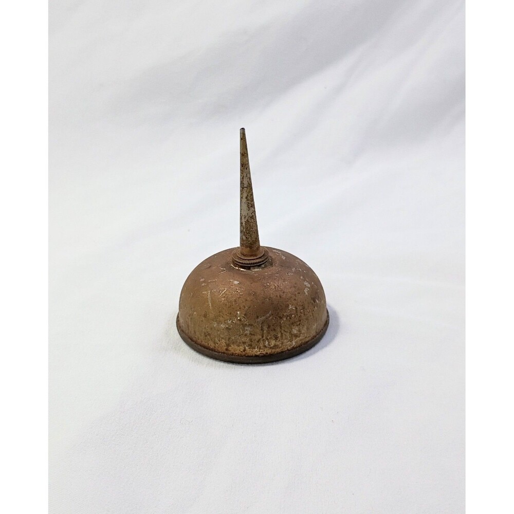 Vintage 2 3/4" Oil Can Oiler
